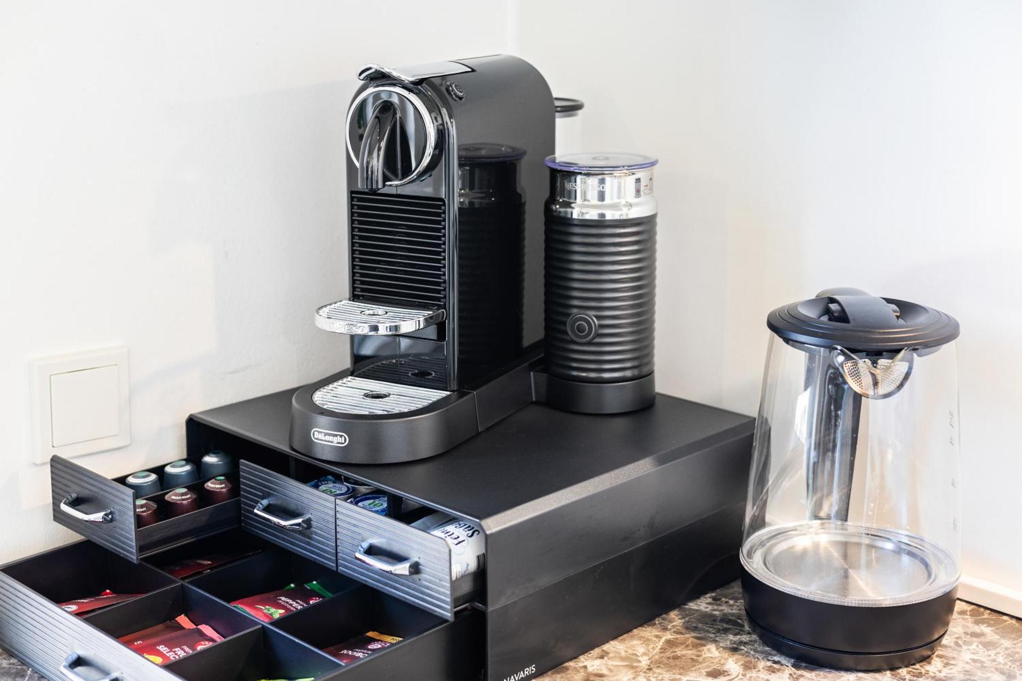 Svyvo Cologne - Serviced Apartments Ehrenfeld Стая снимка