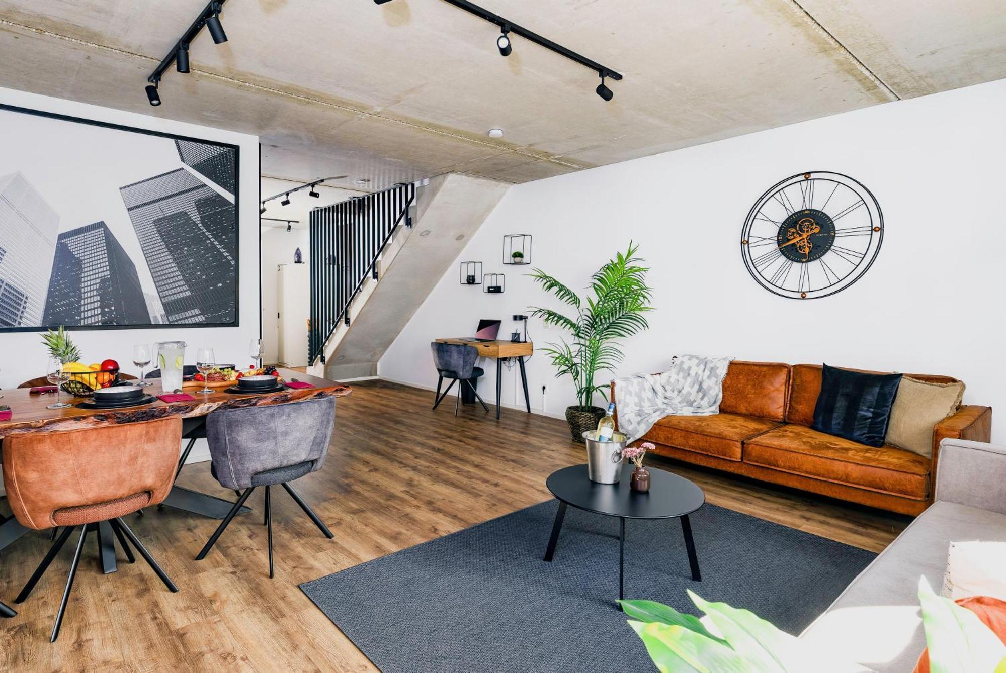 Svyvo Cologne - Serviced Apartments Ehrenfeld Стая снимка
